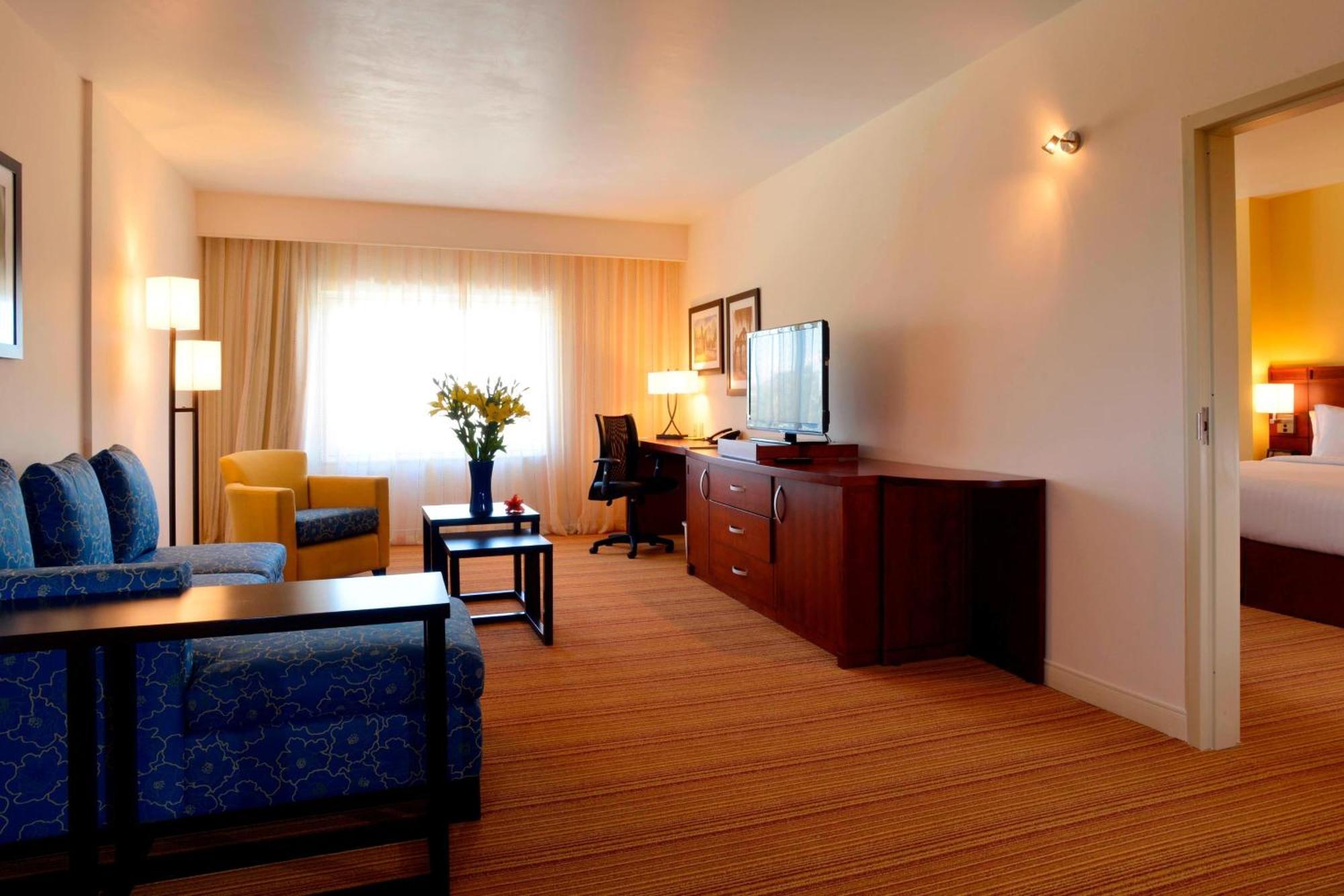 Courtyard Toluca Tollocan Ngoại thất bức ảnh
