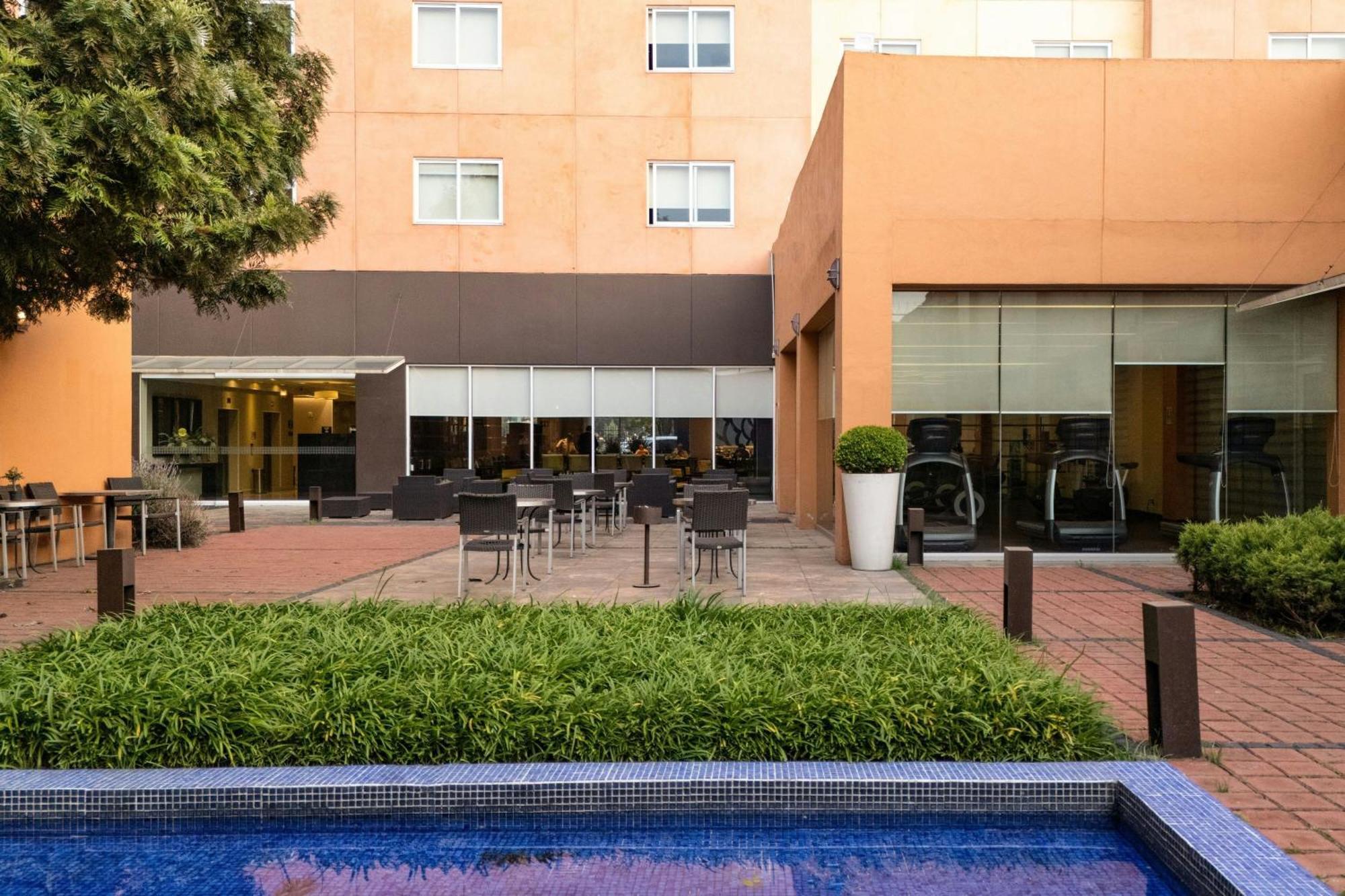 Courtyard Toluca Tollocan Ngoại thất bức ảnh
